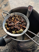 Load image into Gallery viewer, The Chai Stand - Chai Pot 450ml
