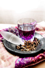Load image into Gallery viewer, The Chai Stand Deep Blue - Butterfly Pea Flower Tea
