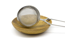 Load image into Gallery viewer, The Chai Stand - Tea Infuser - Spring Jaw
